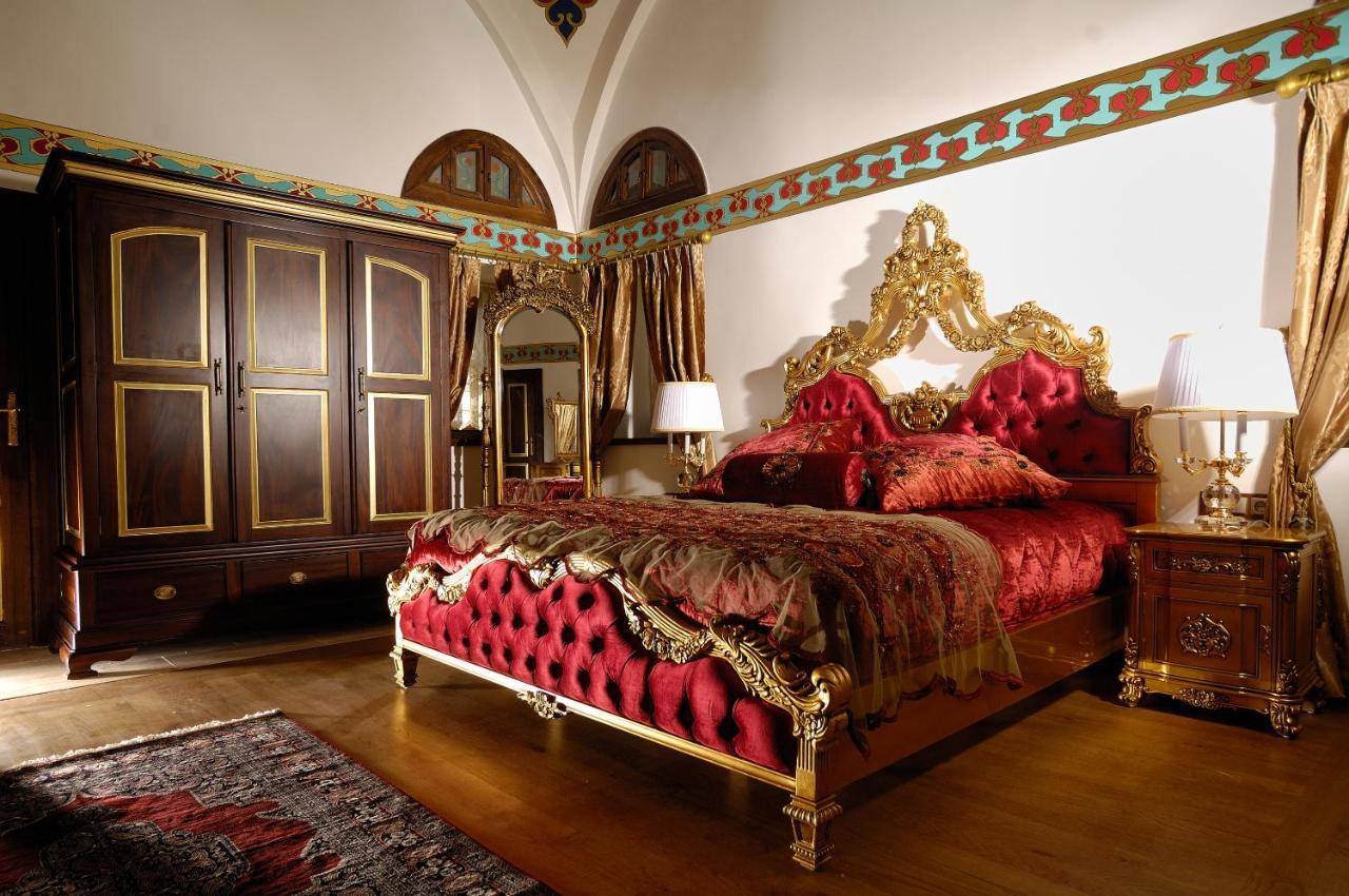 Cesme Kanuni Kervansaray Historical Hotel Buitenkant foto