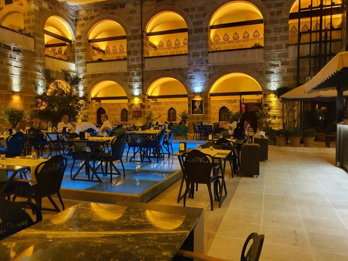 Cesme Kanuni Kervansaray Historical Hotel Buitenkant foto