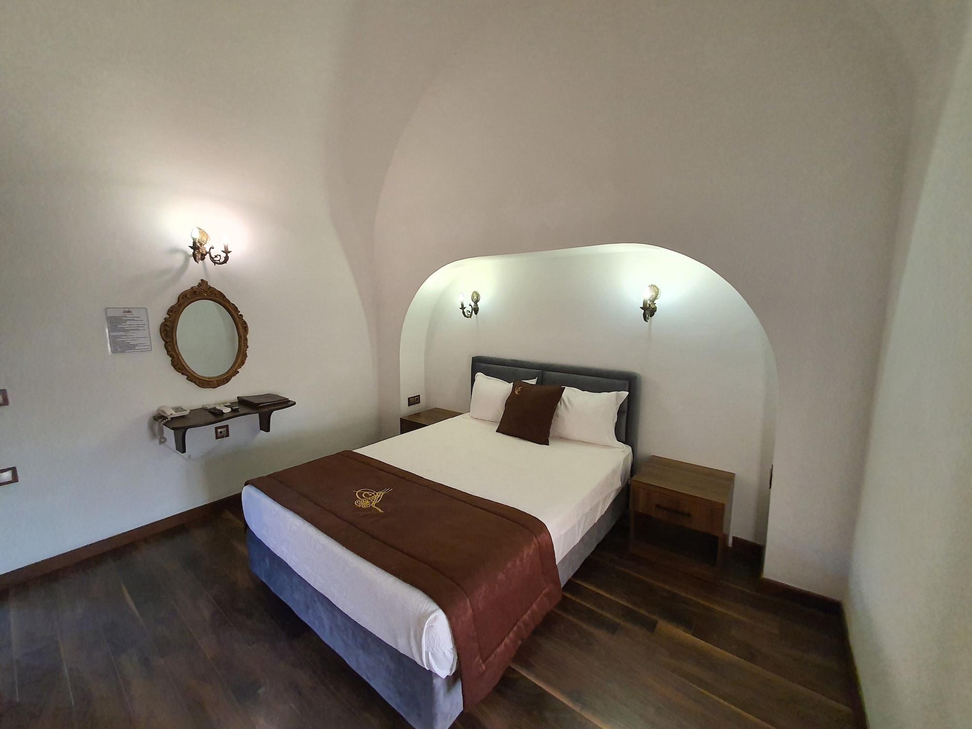 Cesme Kanuni Kervansaray Historical Hotel Buitenkant foto