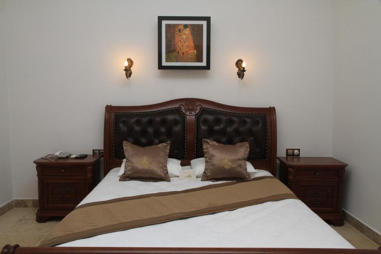 Cesme Kanuni Kervansaray Historical Hotel Buitenkant foto